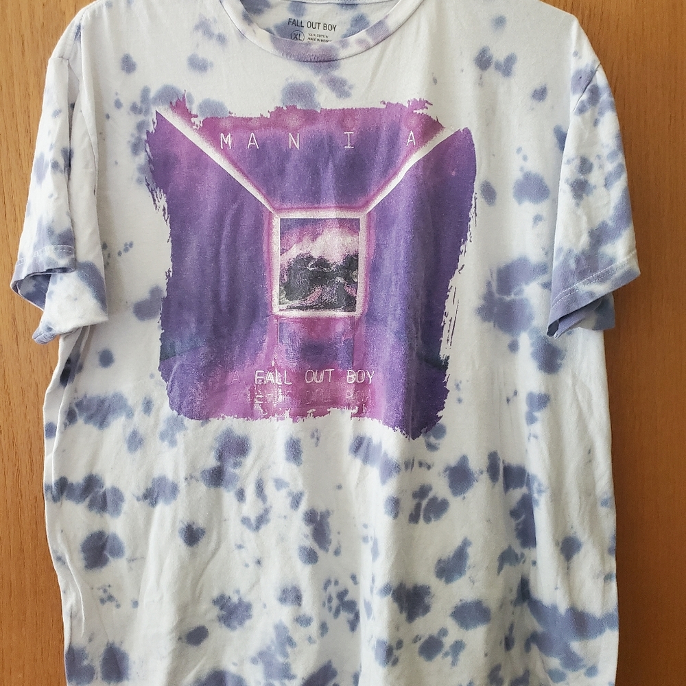 Fall Out Boy unisex adult XL t-shirt